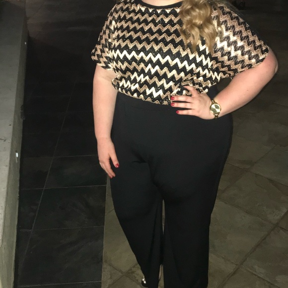 Romper - Picture 2 of 3